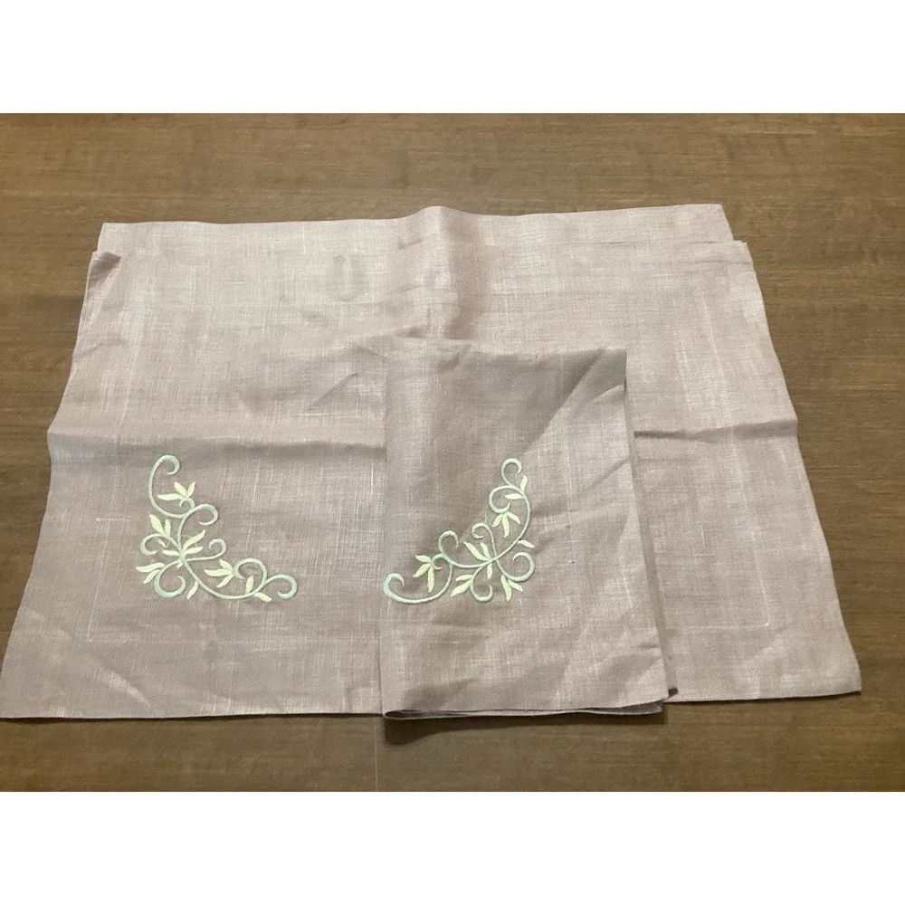 Vtg Set of 4 Tan Linen Napkins Floral‎ No Stains Or Tears Washed Ironed Dinner